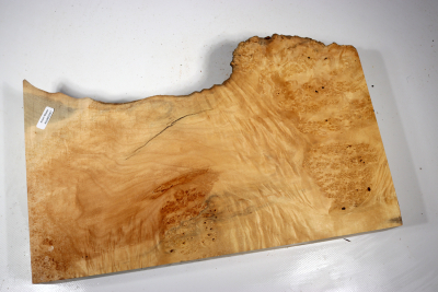 Maple Burl 370x230x65mm - AhoM0357