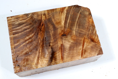 Golden Madrone Burl 155x100x60mm - GMadr0488