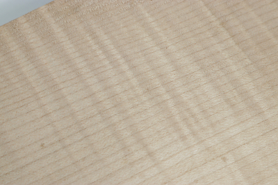 Board Curly Maple 200x105x48mm - RieAh0217