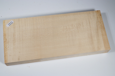 Board Curly Maple 305x135x30mm - RieAh0290