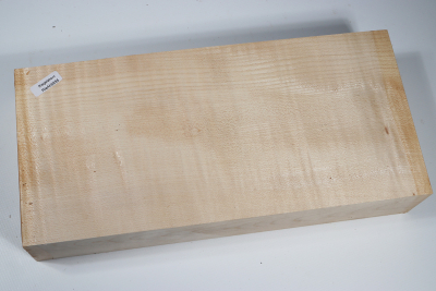 Board Curly Maple 305x145x55mm - RieAh0285