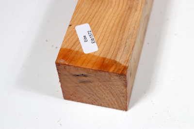 Square Yew 240x50x50mm - Eib1572