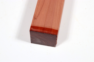 Square Eastern Red Cedar 305x40x40mm - Zed0320