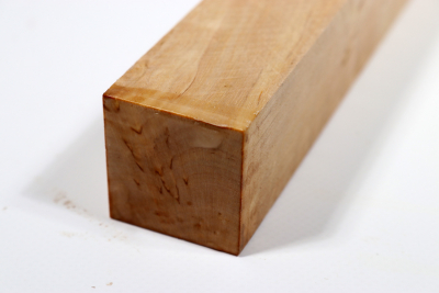 Square Karelian Masurbirch 350x33x33mm - KarMB2336