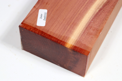 Block Eastern Red Cedar 165x90x50mm - Zed0332