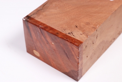 Block Red Resin Burl 110x70x50mm - RedRe0210