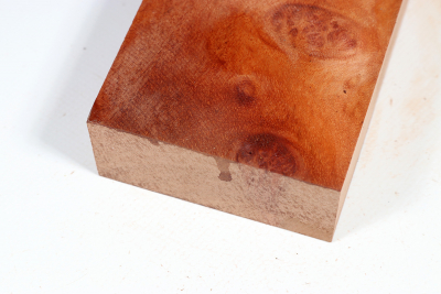 Block Red Resin Burl 155x80x35mm - RedRe0260