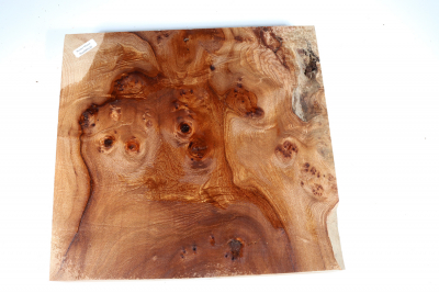 Block Elm Burl 265x250x50mm - RuesM0530