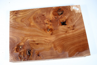 Block Elm Burl 295x210x50mm - RuesM0548