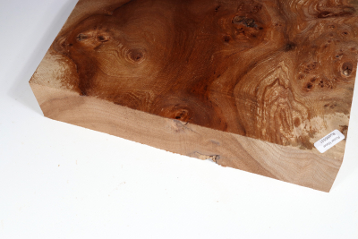 Block Elm Burl 295x275x50mm - RuesM0531