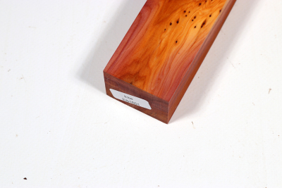 Knife Block Yew - Eib1601