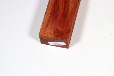 Knife Block Yew - Eib1608