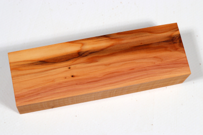 Knife Block Yew - Eib1611