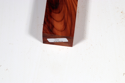 Knife Block Yew - Eib1619